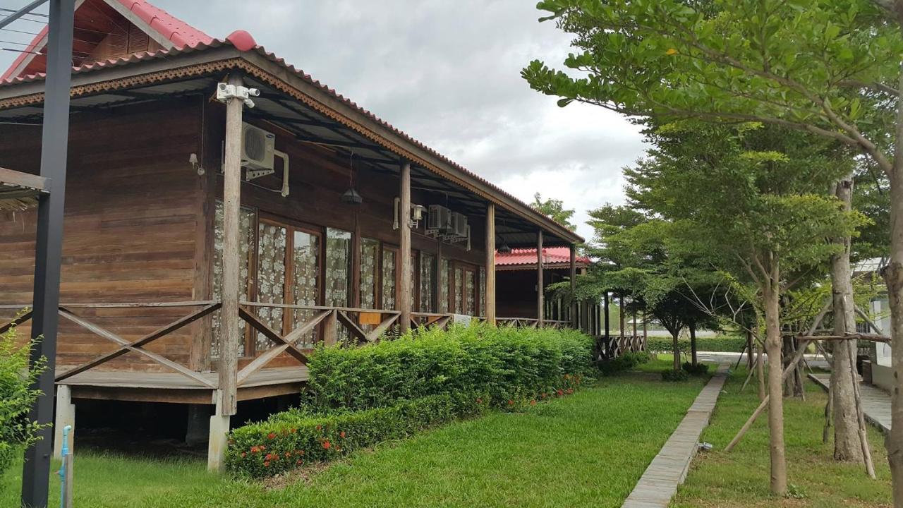 Ingaun Resort Kanchanaburi Ban Noi  Exteriör bild