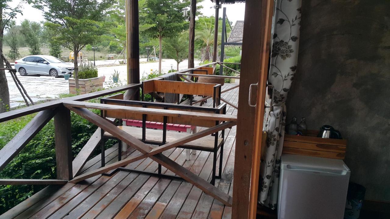 Ingaun Resort Kanchanaburi Ban Noi  Exteriör bild